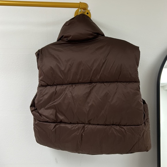 Brown Cropped Vest - Picture 3 of 3